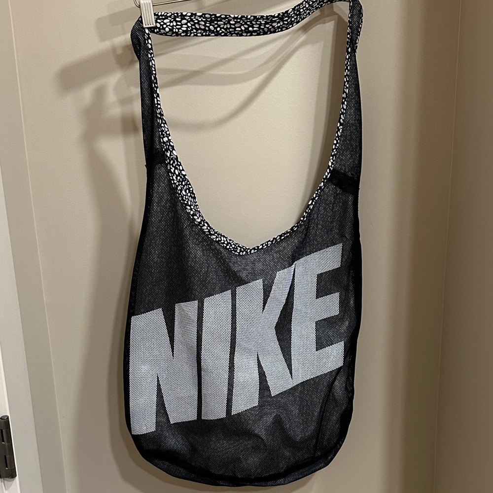 Nike Black and White Mesh Tote reversible